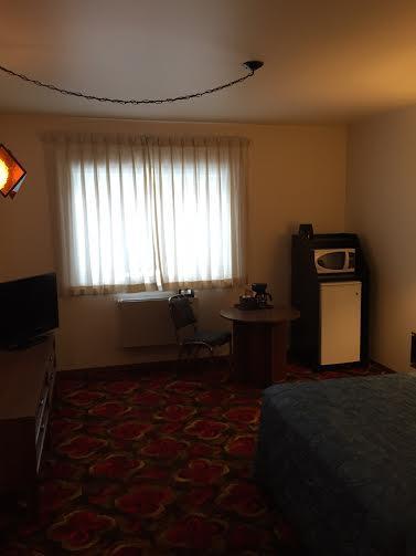 Royal Hotel Flin Flon Zewnętrze zdjęcie